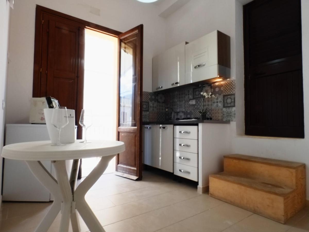 Leone1 * San Vito Lo Capo
