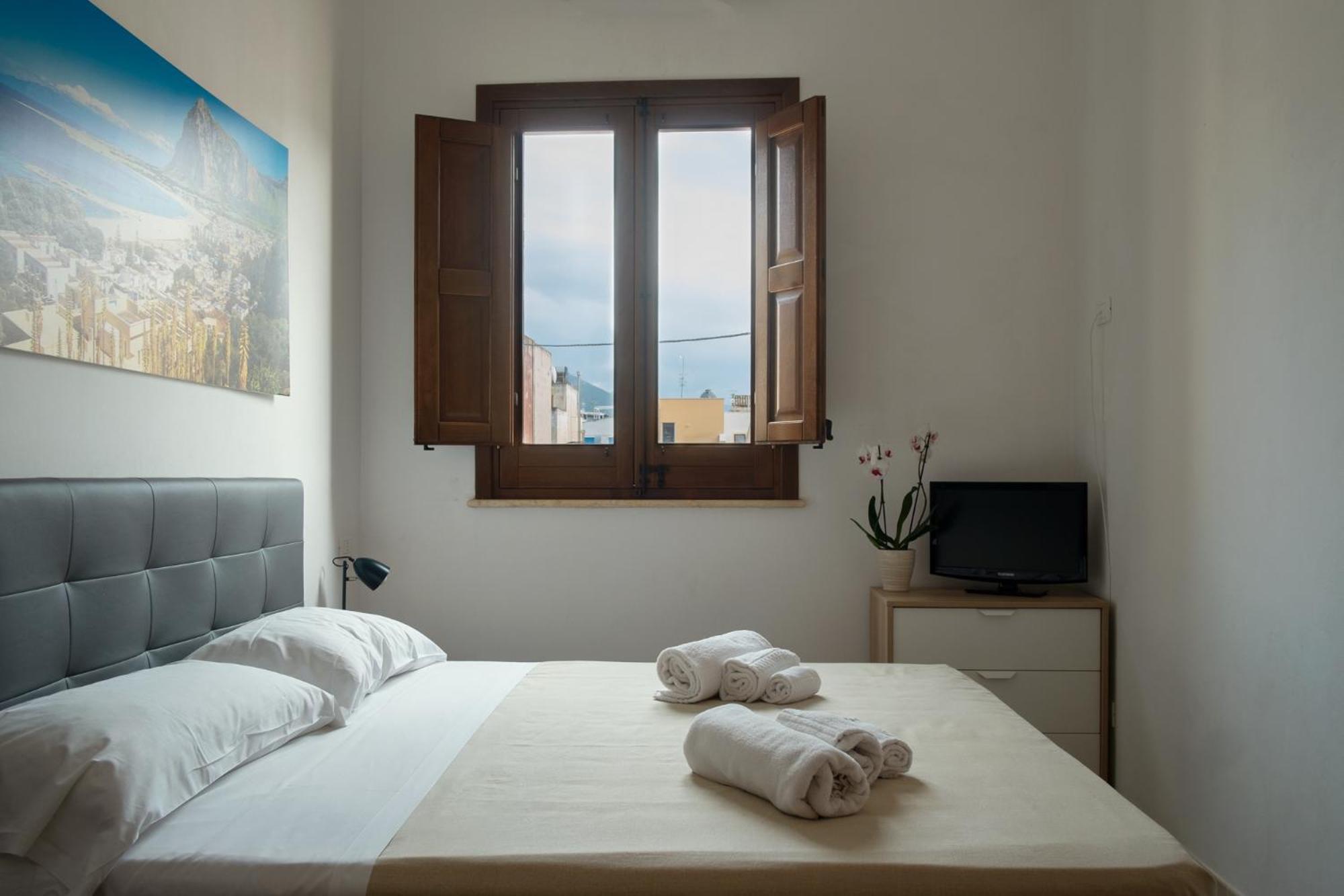 Leone1 Apartment